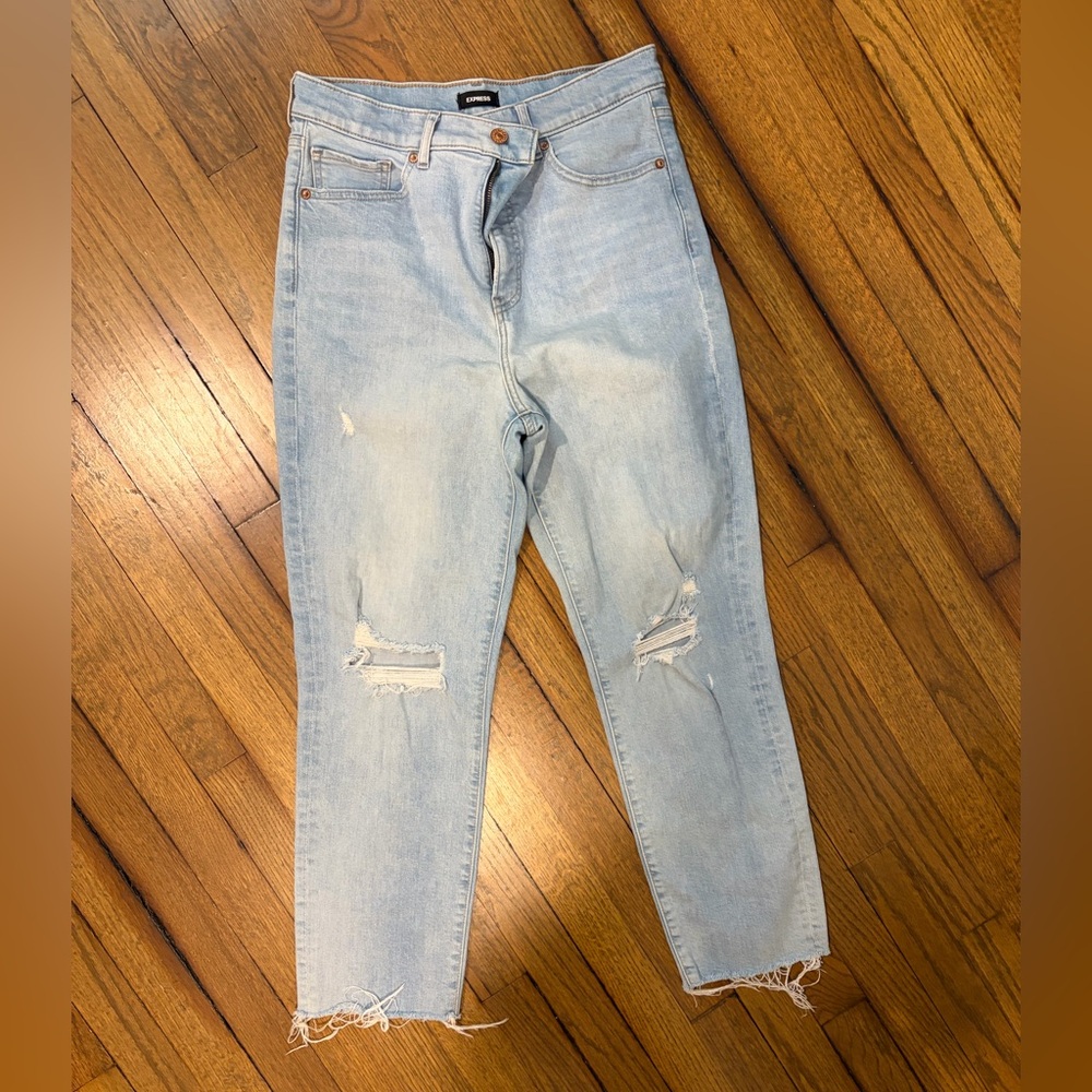 High-Rise Light Blue Distressed Cropped Jeans